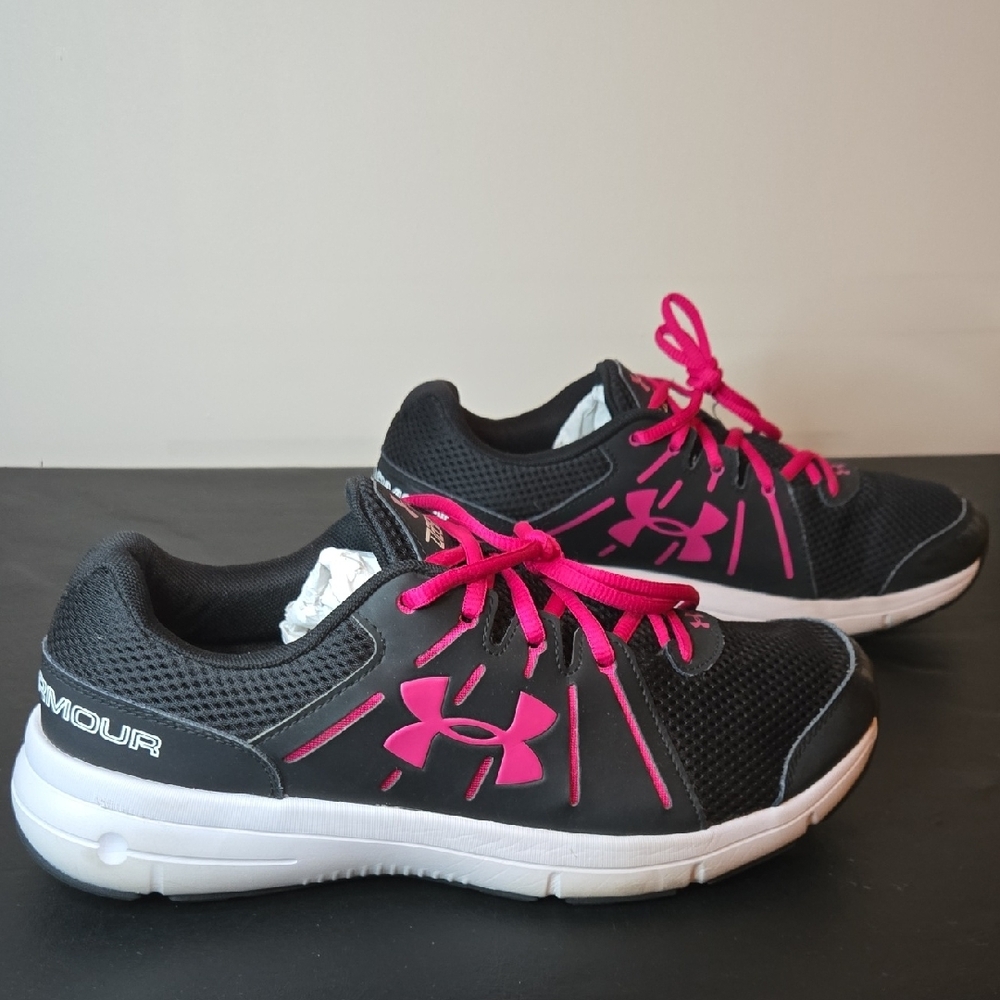 Under Armour Black Sneakers with Pink Highlights - Picture 5 of 8